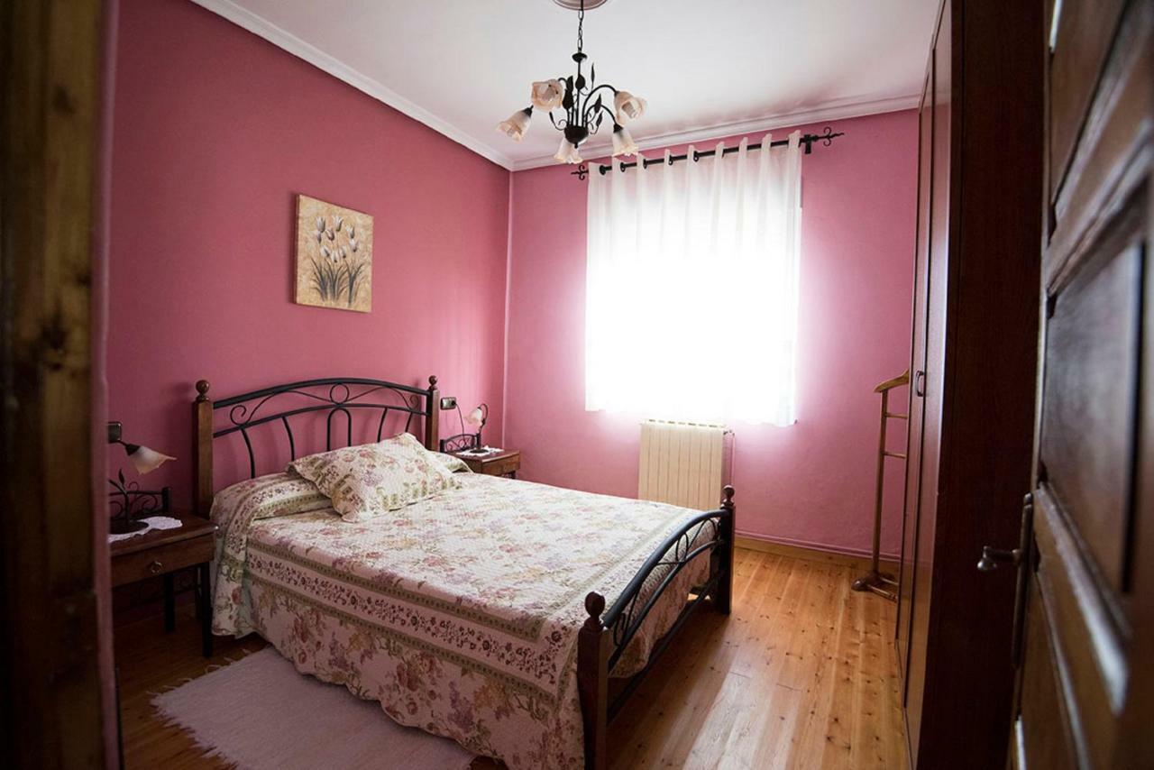 Affittacamere Maria La Carbayeda Luanco Esterno foto